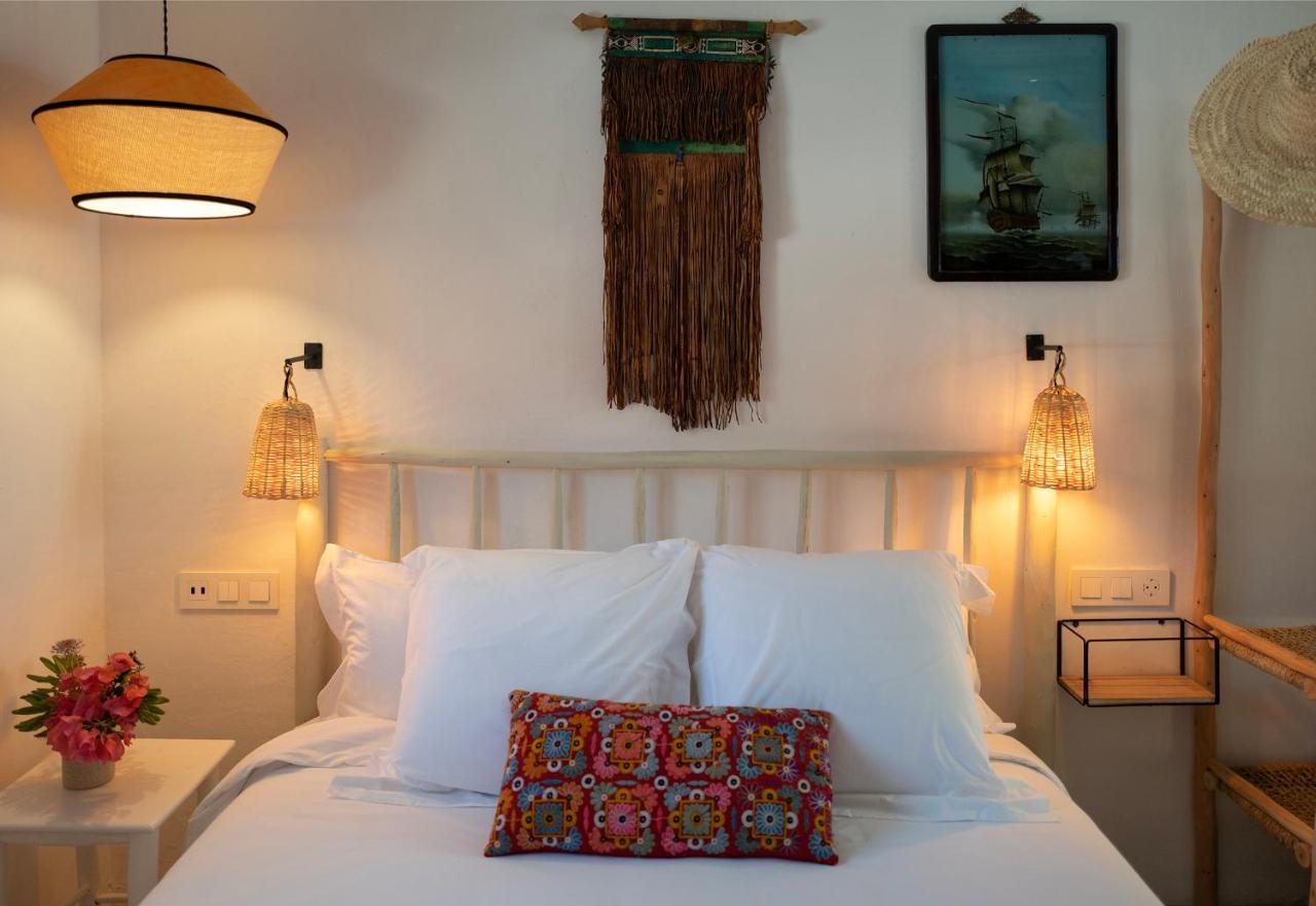 Hostal Mar Y Sal (Adults Only) San José المظهر الخارجي الصورة